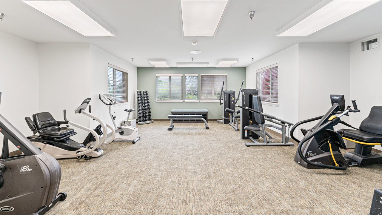 The fitness center at Stoneybrook Lodge